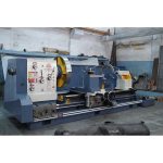Extra heavy duty all geared lathe machine